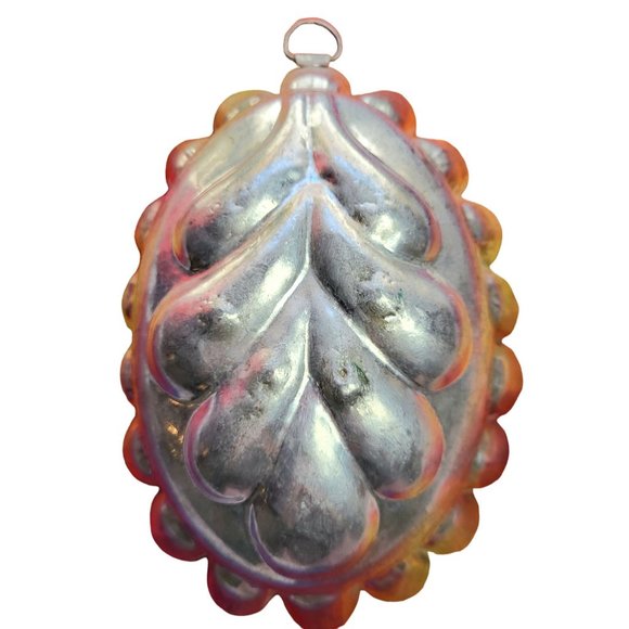 Vintage baking form farmhouse wall decor - Picture 1 of 9